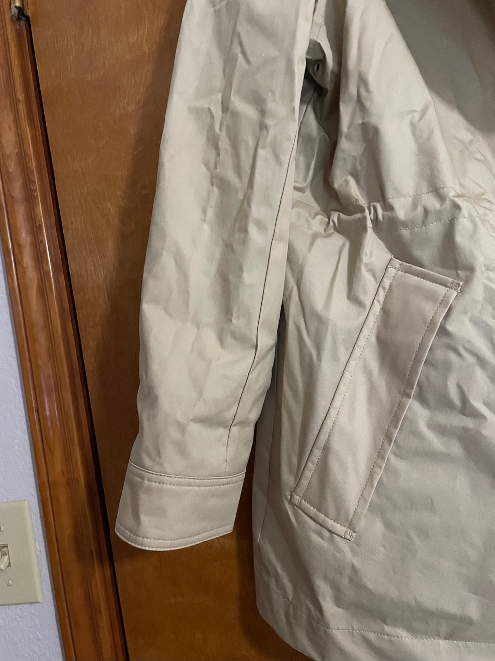( New with no tags) Hunter Cream Hooded Coat with Mesh Lining Size XL - Picture 4 of 7